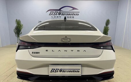 Hyundai Elantra, 2023 год, 1 685 000 рублей, 5 фотография