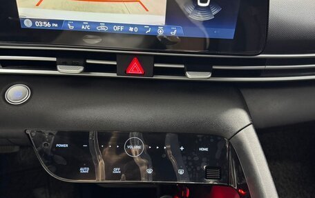 Hyundai Elantra, 2023 год, 1 685 000 рублей, 13 фотография