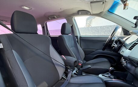 Mitsubishi Outlander III рестайлинг 3, 2011 год, 1 350 000 рублей, 4 фотография