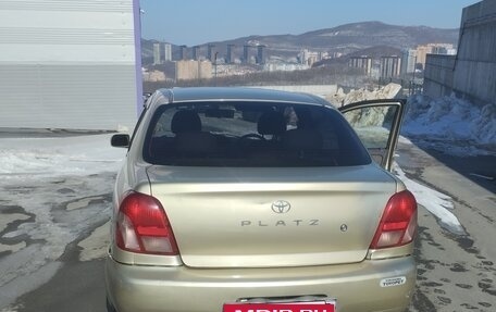 Toyota Platz, 2001 год, 179 000 рублей, 6 фотография