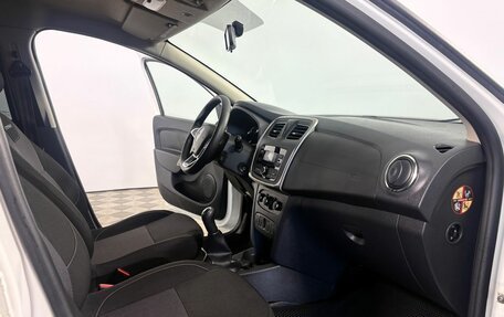 Renault Logan II, 2020 год, 1 335 000 рублей, 12 фотография