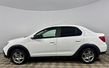 Renault Logan II, 2020 год, 1 335 000 рублей, 2 фотография