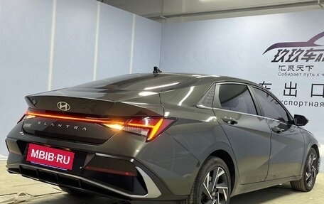Hyundai Elantra, 2023 год, 1 967 000 рублей, 6 фотография