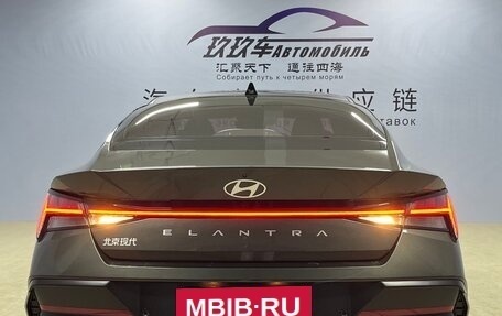 Hyundai Elantra, 2023 год, 1 967 000 рублей, 5 фотография