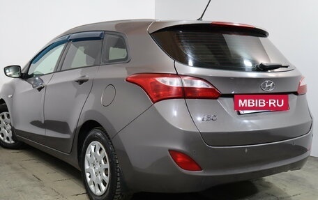 Hyundai i30 II рестайлинг, 2013 год, 899 000 рублей, 4 фотография