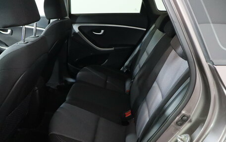 Hyundai i30 II рестайлинг, 2013 год, 899 000 рублей, 12 фотография