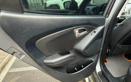 Hyundai ix35 I рестайлинг, 2011 год, 1 245 000 рублей, 14 фотография