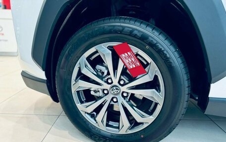 Toyota RAV4, 2025 год, 4 540 000 рублей, 5 фотография