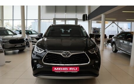 Toyota Highlander, 2025 год, 6 150 000 рублей, 2 фотография