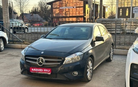 Mercedes-Benz A-Класс, 2013 год, 1 499 000 рублей, 1 фотография