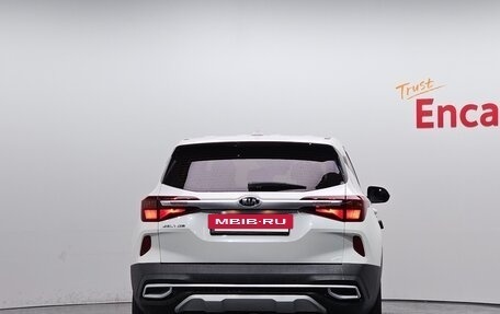 KIA Seltos I, 2021 год, 1 730 000 рублей, 4 фотография