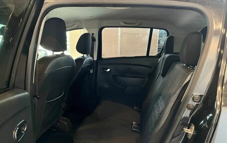 Renault Sandero II рестайлинг, 2016 год, 927 000 рублей, 20 фотография