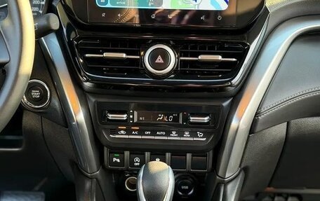 Suzuki Grand Vitara, 2023 год, 2 600 000 рублей, 14 фотография