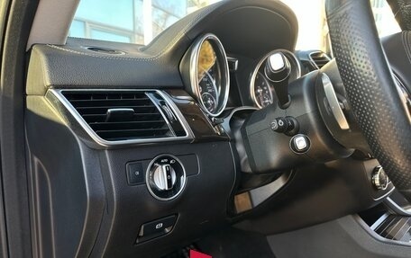 Mercedes-Benz GLS, 2016 год, 3 900 000 рублей, 24 фотография