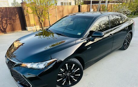 Toyota Avalon, 2021 год, 3 200 000 рублей, 4 фотография