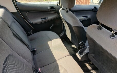 Peugeot 206, 2006 год, 320 000 рублей, 14 фотография