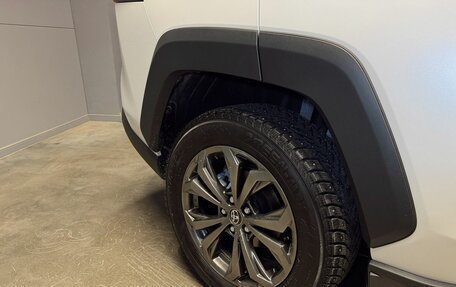 Toyota RAV4, 2025 год, 4 330 000 рублей, 10 фотография