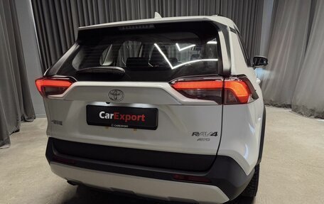 Toyota RAV4, 2025 год, 4 330 000 рублей, 8 фотография