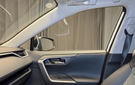 Toyota RAV4, 2025 год, 4 330 000 рублей, 37 фотография