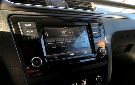 Skoda Rapid I, 2018 год, 1 320 000 рублей, 14 фотография