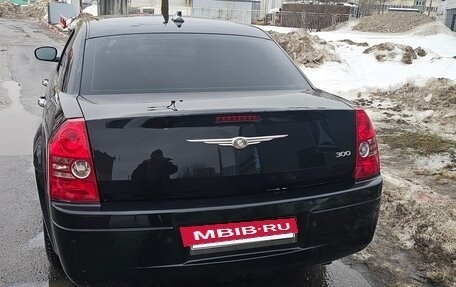 Chrysler 300C II, 2008 год, 500 000 рублей, 2 фотография