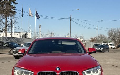 BMW 1 серия, 2017 год, 1 700 000 рублей, 12 фотография