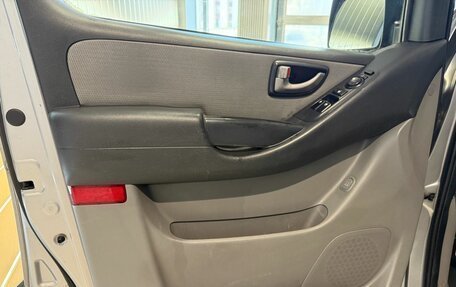 Hyundai Grand Starex Grand Starex I рестайлинг 2, 2011 год, 1 570 000 рублей, 8 фотография