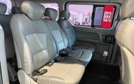 Hyundai Grand Starex Grand Starex I рестайлинг 2, 2011 год, 1 570 000 рублей, 14 фотография