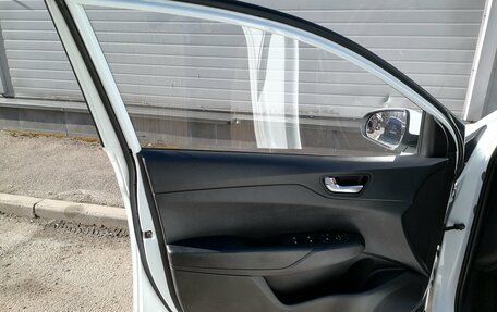 Hyundai Solaris II рестайлинг, 2020 год, 929 000 рублей, 16 фотография