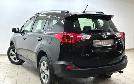 Toyota RAV4, 2015 год, 1 899 000 рублей, 6 фотография