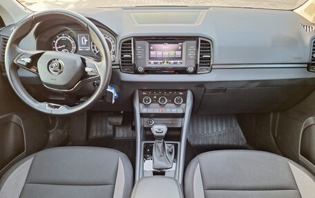 Skoda Karoq I, 2020 год, 2 400 000 рублей, 10 фотография