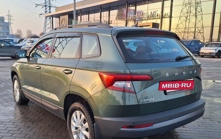 Skoda Karoq I, 2020 год, 2 400 000 рублей, 8 фотография