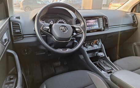 Skoda Karoq I, 2020 год, 2 400 000 рублей, 16 фотография