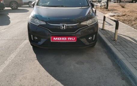 Honda Fit III, 2016 год, 950 000 рублей, 1 фотография