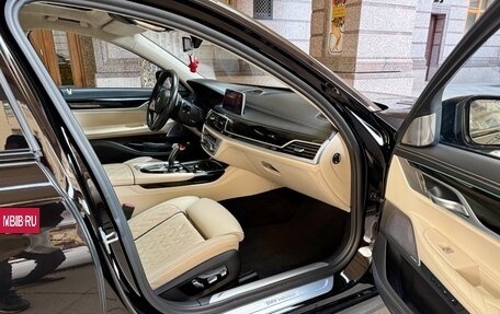 BMW 7 серия, 2019 год, 9 000 000 рублей, 10 фотография