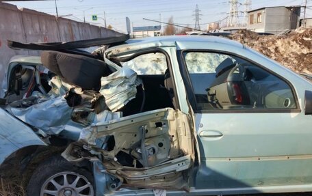 Renault Logan I, 2008 год, 110 000 рублей, 3 фотография