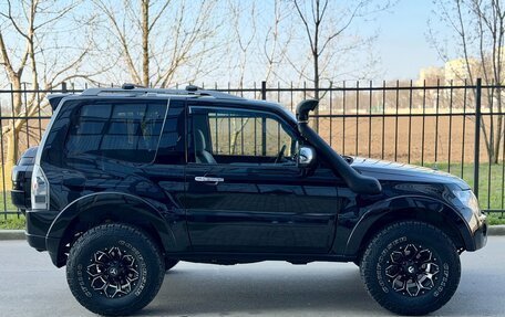 Mitsubishi Pajero IV, 2008 год, 2 375 000 рублей, 3 фотография