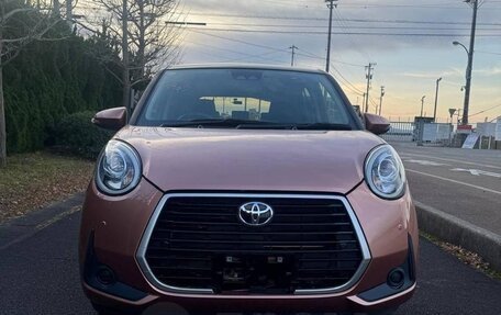 Toyota Passo III, 2022 год, 950 000 рублей, 2 фотография