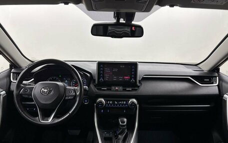 Toyota RAV4, 2022 год, 3 398 000 рублей, 17 фотография