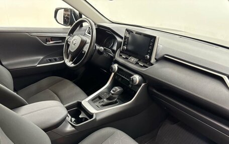 Toyota RAV4, 2022 год, 3 398 000 рублей, 12 фотография