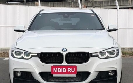 BMW 3 серия, 2018 год, 1 340 000 рублей, 2 фотография