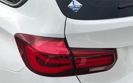 BMW 3 серия, 2018 год, 1 340 000 рублей, 8 фотография