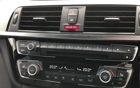 BMW 3 серия, 2018 год, 1 340 000 рублей, 15 фотография