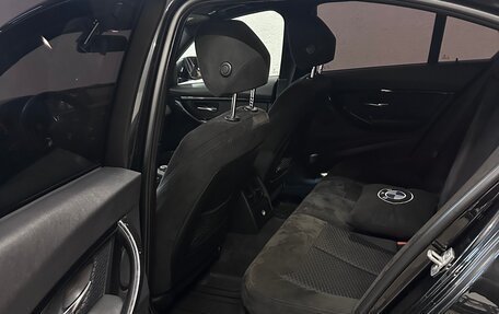 BMW 3 серия, 2015 год, 1 900 000 рублей, 10 фотография