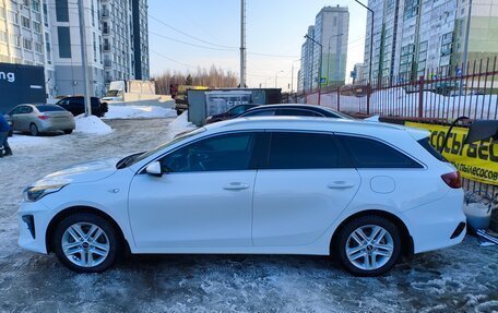 KIA cee'd III, 2020 год, 1 850 000 рублей, 2 фотография