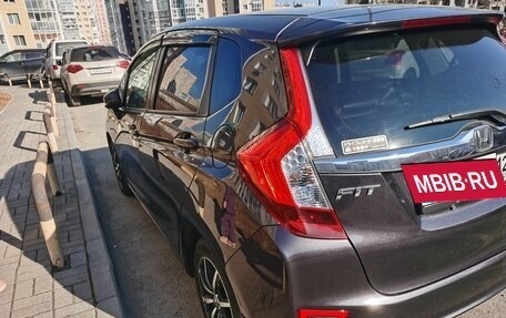 Honda Fit III, 2016 год, 950 000 рублей, 2 фотография