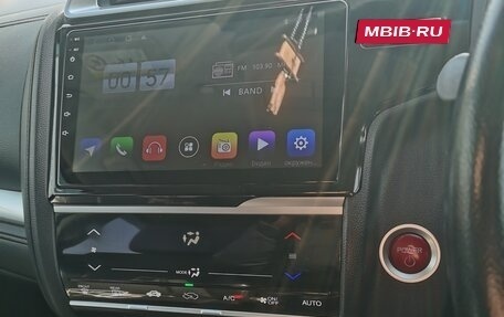 Honda Fit III, 2016 год, 950 000 рублей, 6 фотография