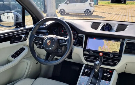 Porsche Macan I рестайлинг, 2023 год, 13 200 098 рублей, 4 фотография