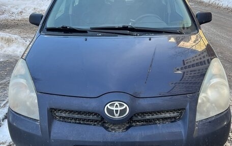 Toyota Corolla Verso I, 2008 год, 700 000 рублей, 2 фотография