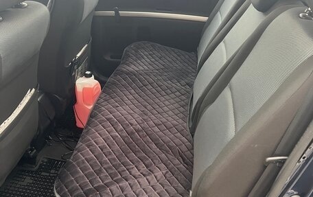 Toyota Corolla Verso I, 2008 год, 700 000 рублей, 13 фотография